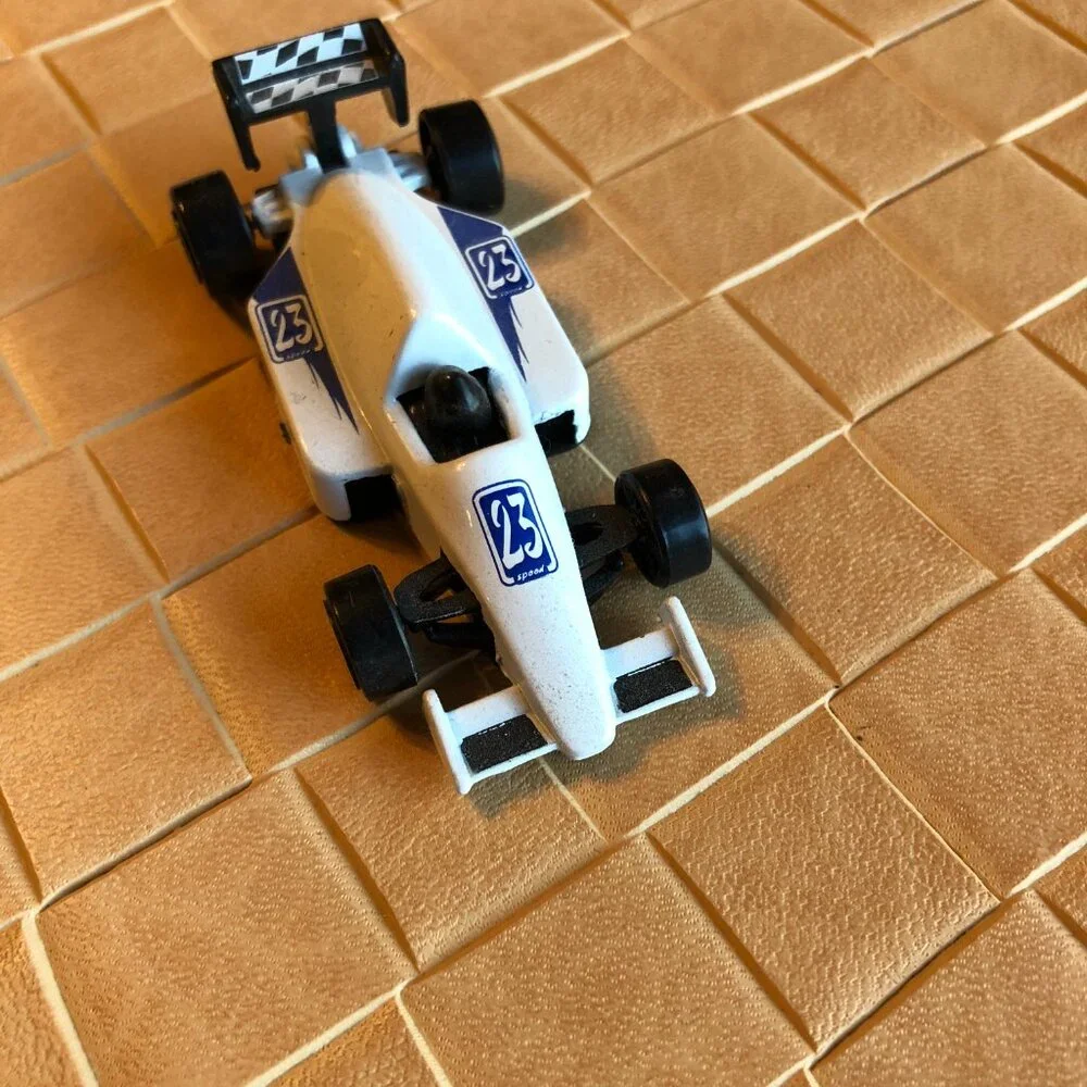 Hot Wheels Formula 1 White Miniature Die-Cast Race Car #23